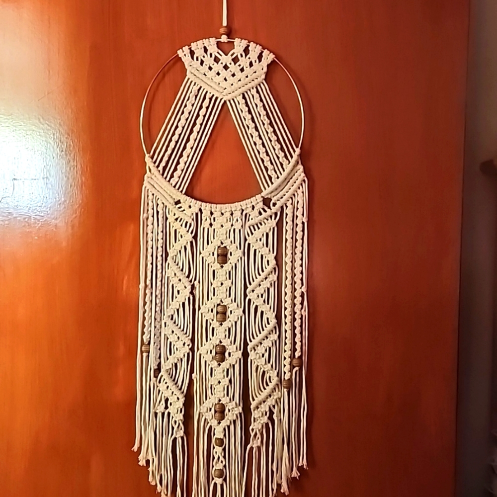 Macrame wall hanging